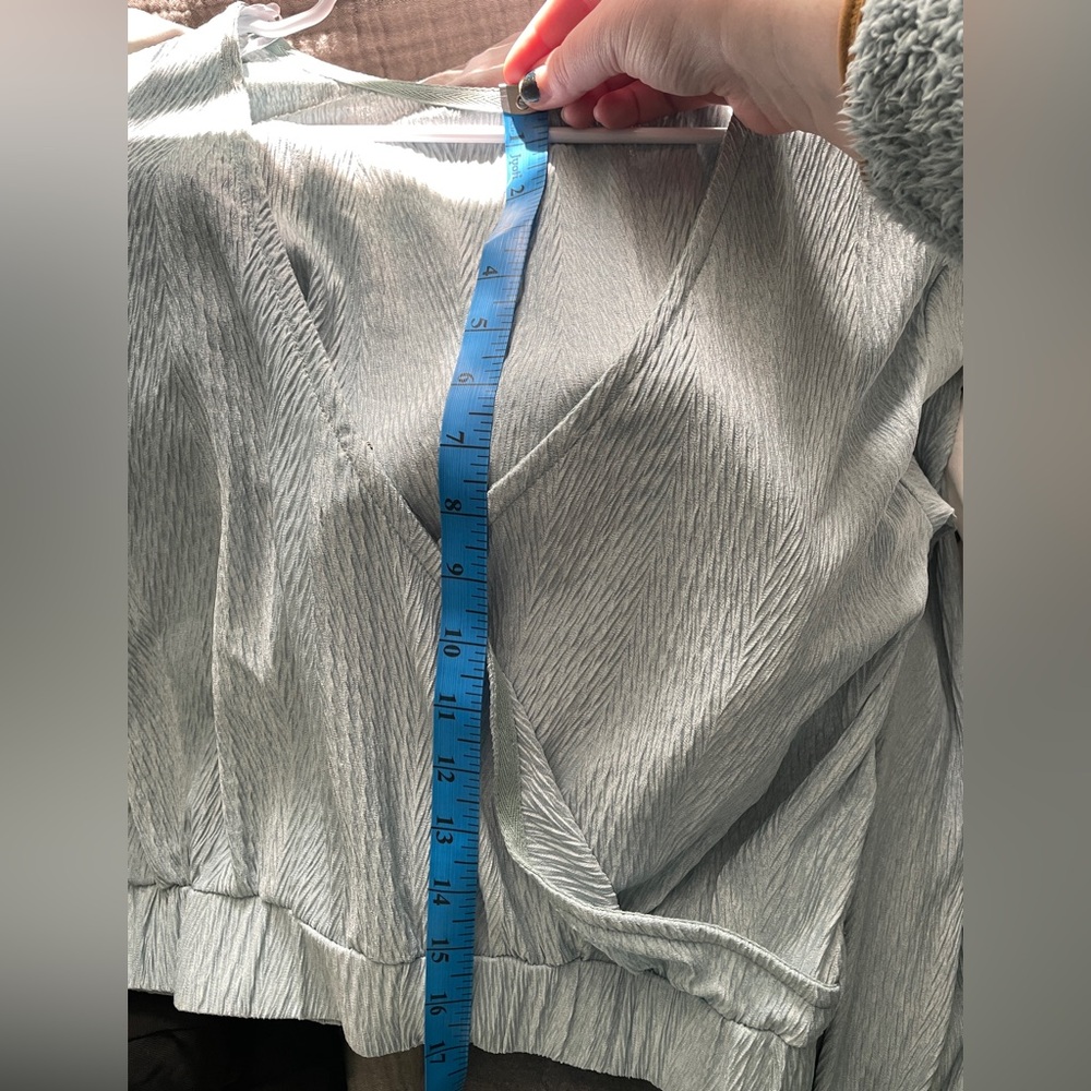 Rusty Ember Reverse Wrap Style Top - Picture 8 of 11